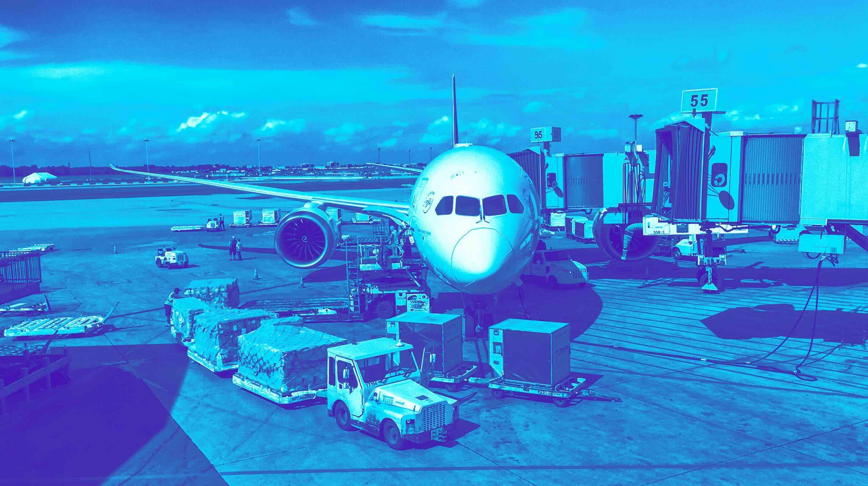 Fulfill orders directly from China with Direct Injection. Cut MOQs by 50%, deliver in 4-8 days, and save 20-40% vs traditional warehousing. Guide for ecommerce retailers.